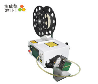 مخصص مقعد جبل نايلون الكابل التعادل آلة W2.5 * L100mm العلاقات كبل الحجم